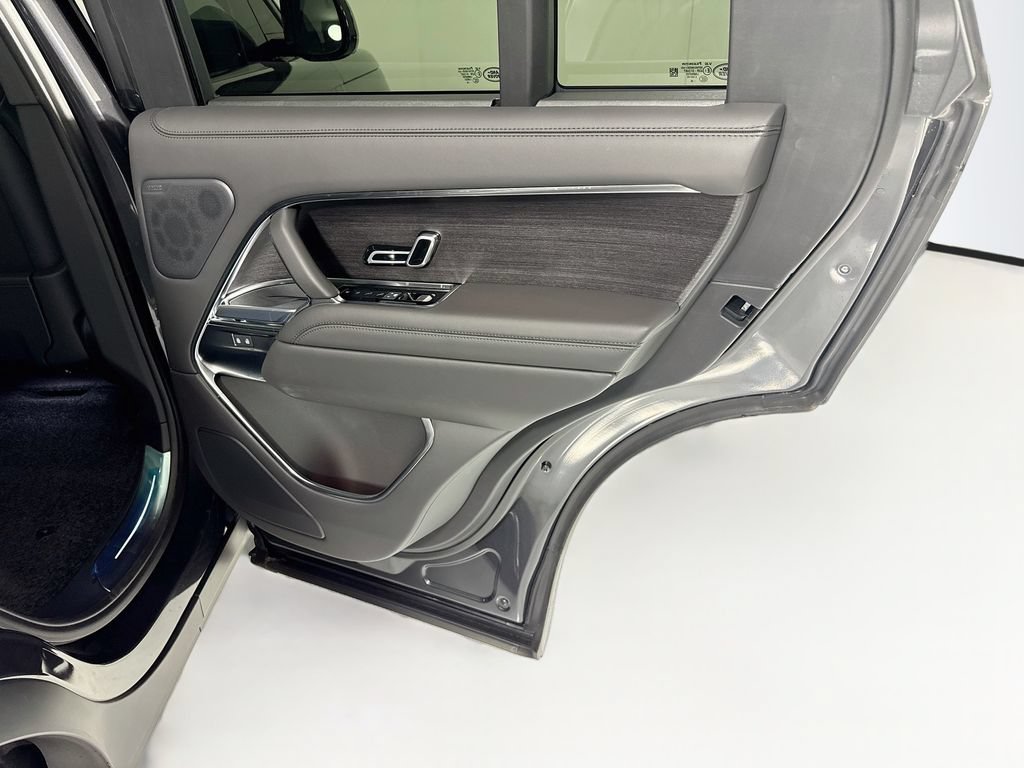 New 2026 Land Rover Range Rover SE AWD/4WD image 27
