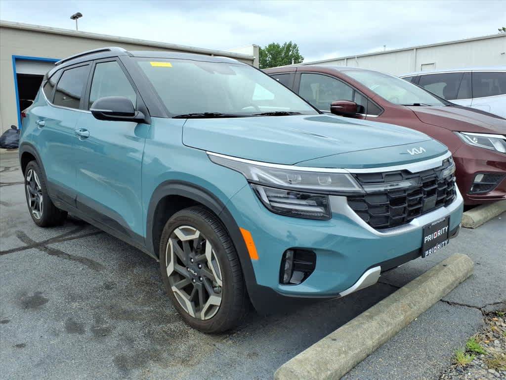 Used 2025 Kia Seltos SX AWD/4WD image 13