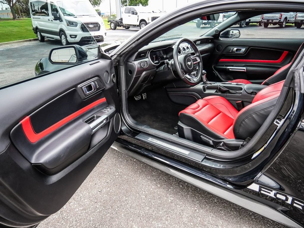 Used 2022 Ford Mustang GT Premium w/ GT Performance Package RWD image 28