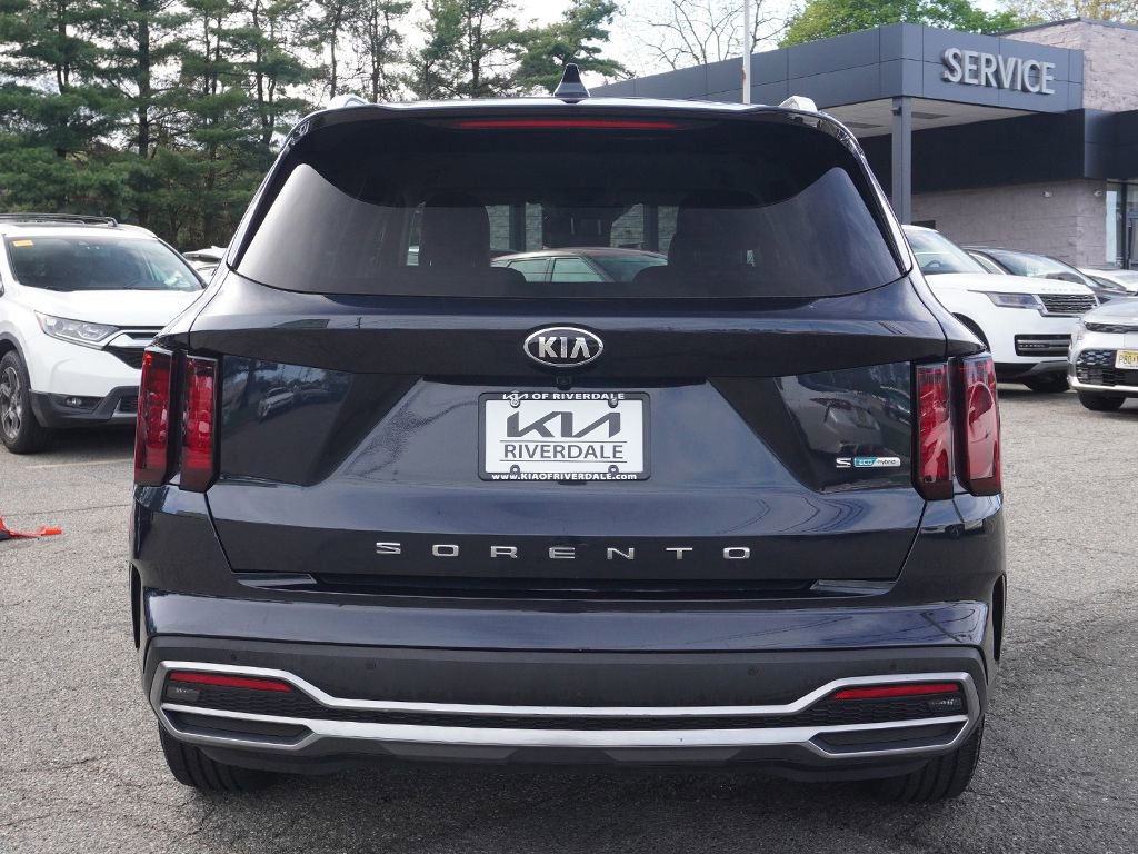 Used 2021 Kia Sorento S FWD image 13