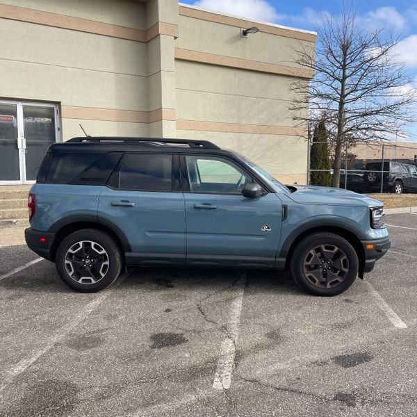 Used 2022 Ford Bronco Sport Outer Banks w/ Tech Package image 6