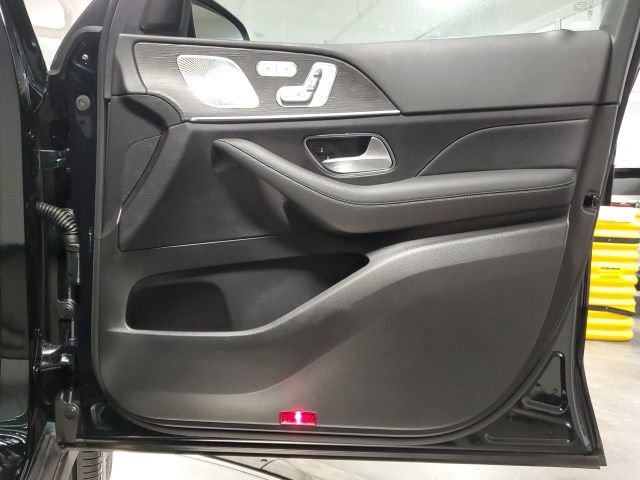 Used 2024 Mercedes-Benz GLE 350 4MATIC image 27