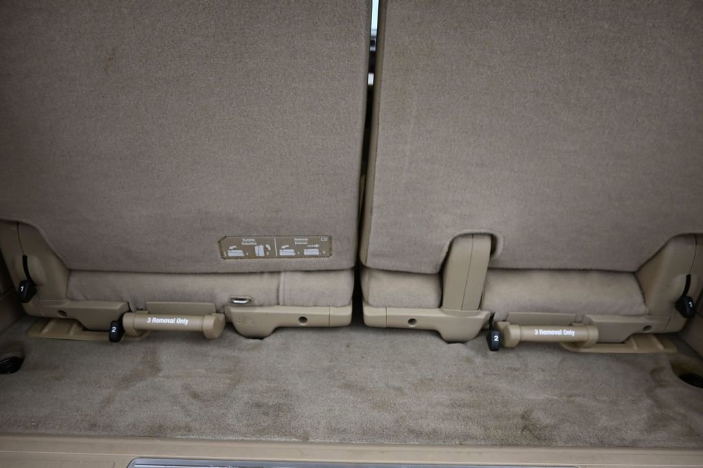 Used 2014 GMC Yukon Denali AWD/4WD image 3