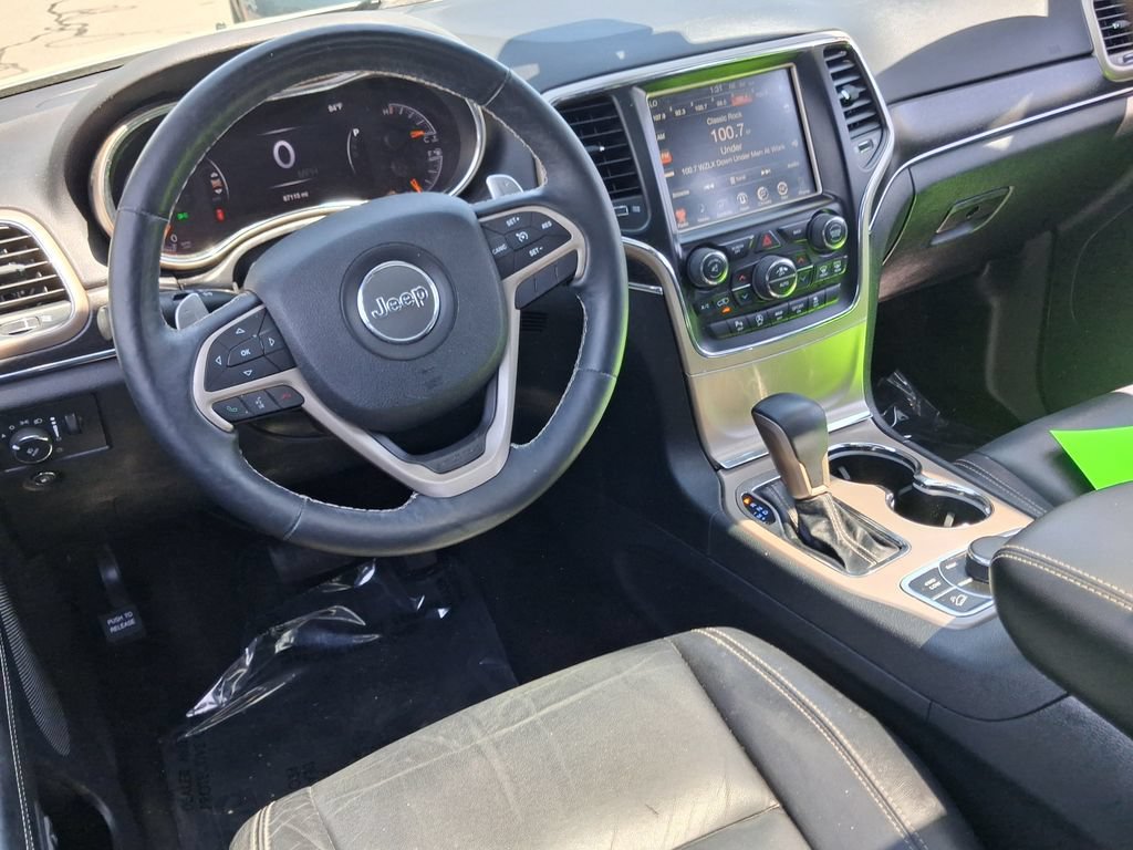 Certified 2017 Jeep Grand Cherokee Limited AWD/4WD image 16