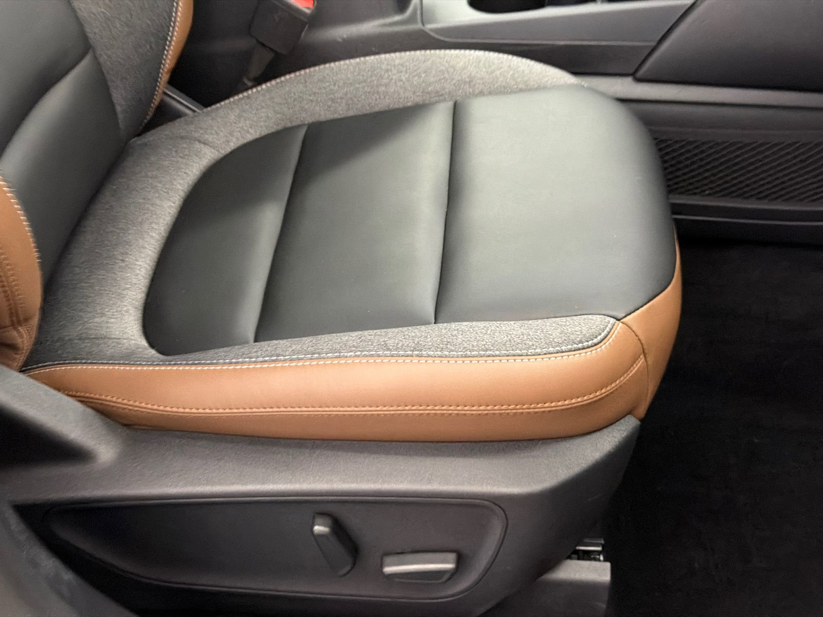 Used 2024 Ford Bronco Sport Outer Banks w/ Tech Package image 12