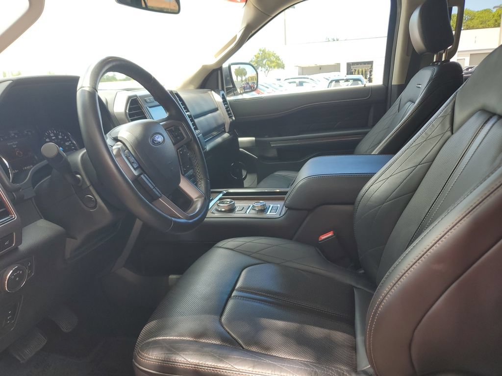 Used 2019 Ford Expedition Platinum AWD/4WD image 24