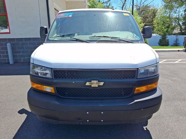 Used 2021 Chevrolet Express 2500 RWD image 2