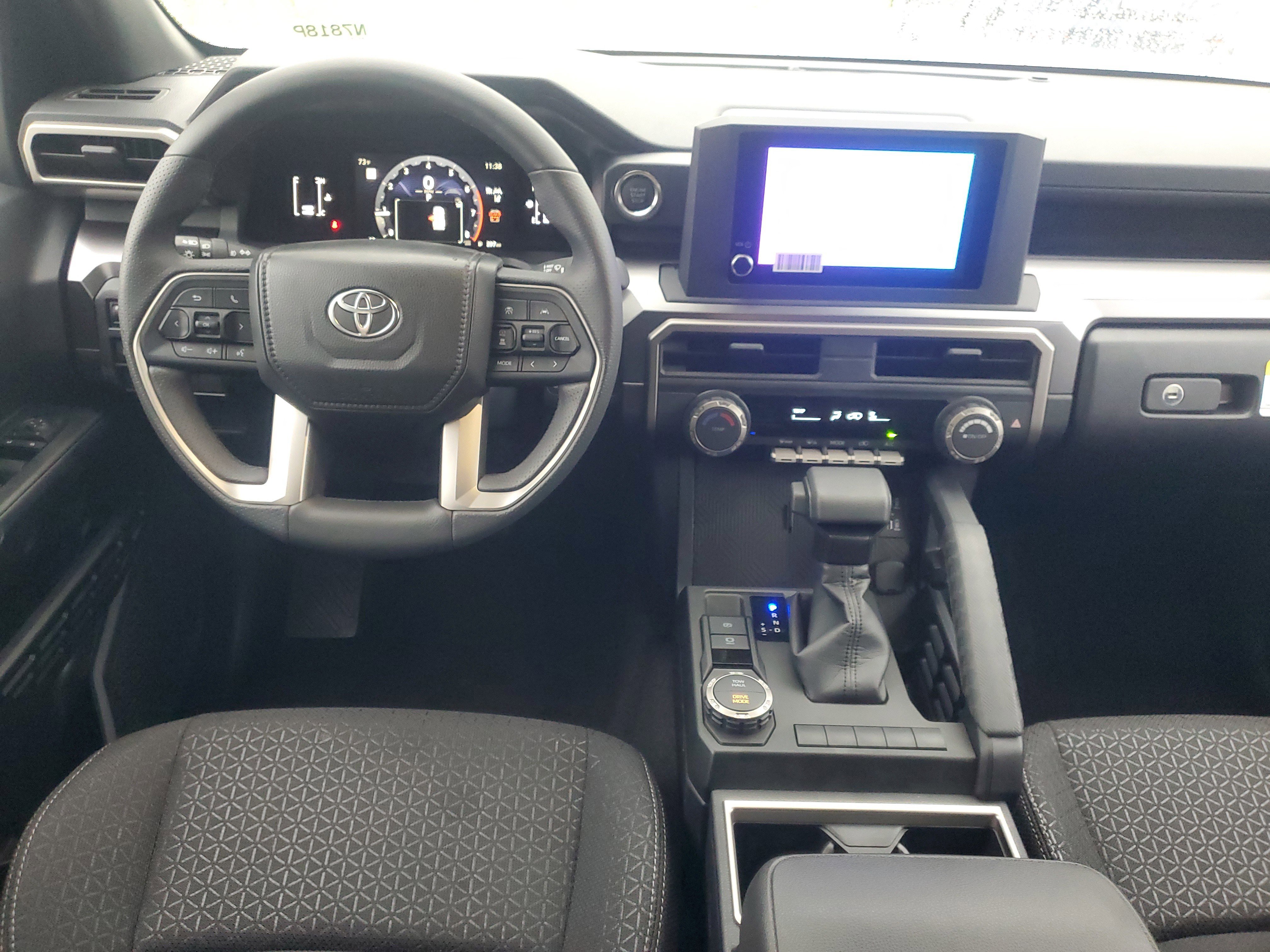 Used 2025 Toyota 4Runner SR5 image 13