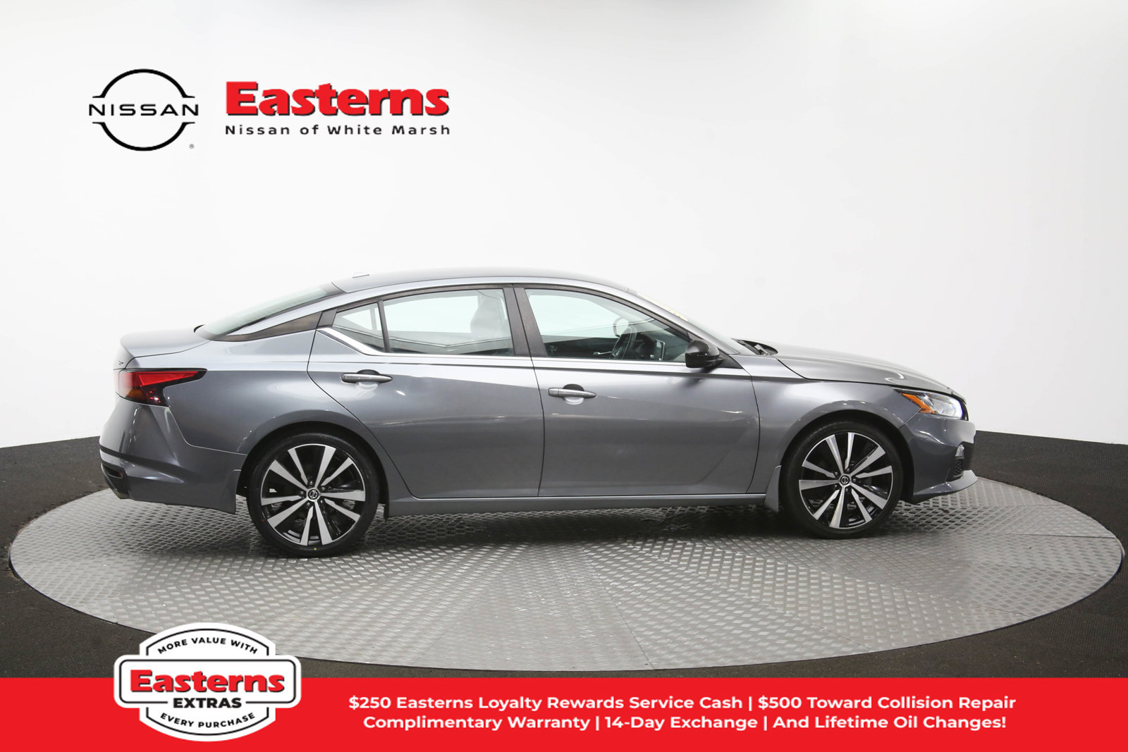 Used 2020 Nissan Altima 2.5 SR FWD image 43