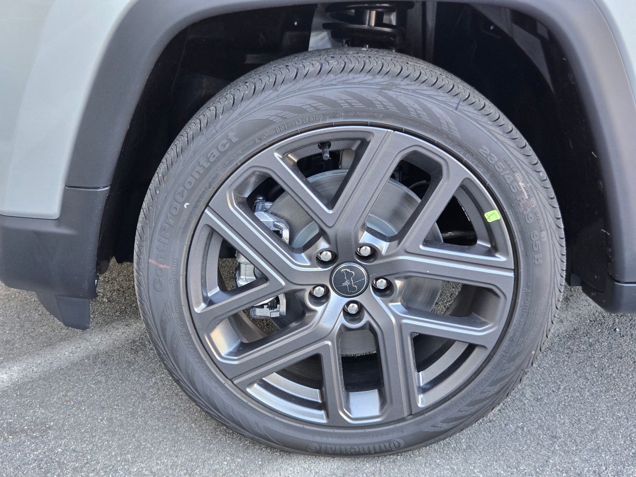 New 2026 Jeep Compass Limited image 27