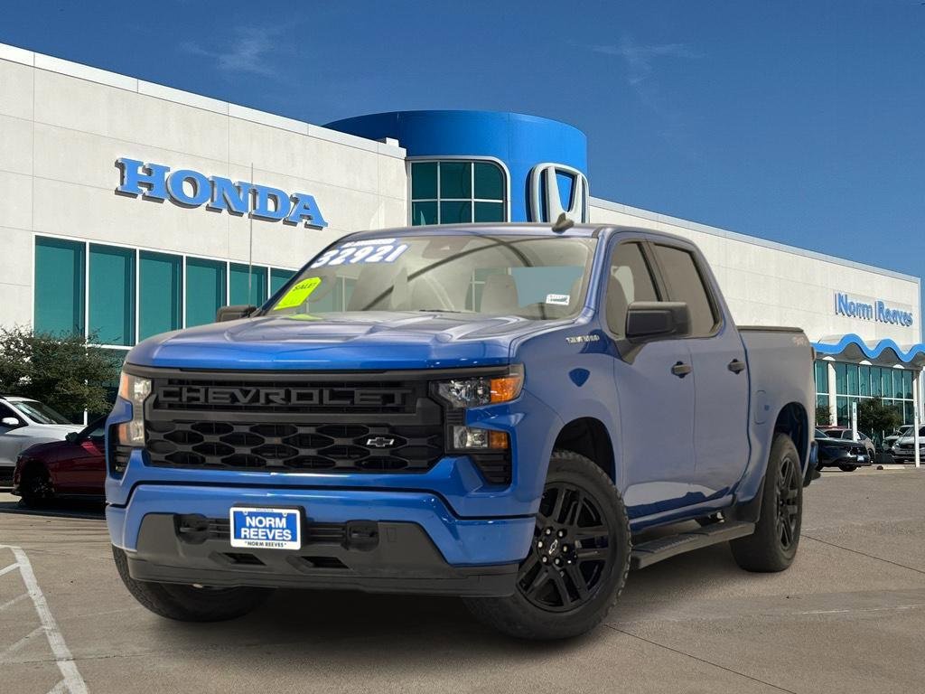 Used 2022 Chevrolet Silverado 1500 Custom image 1