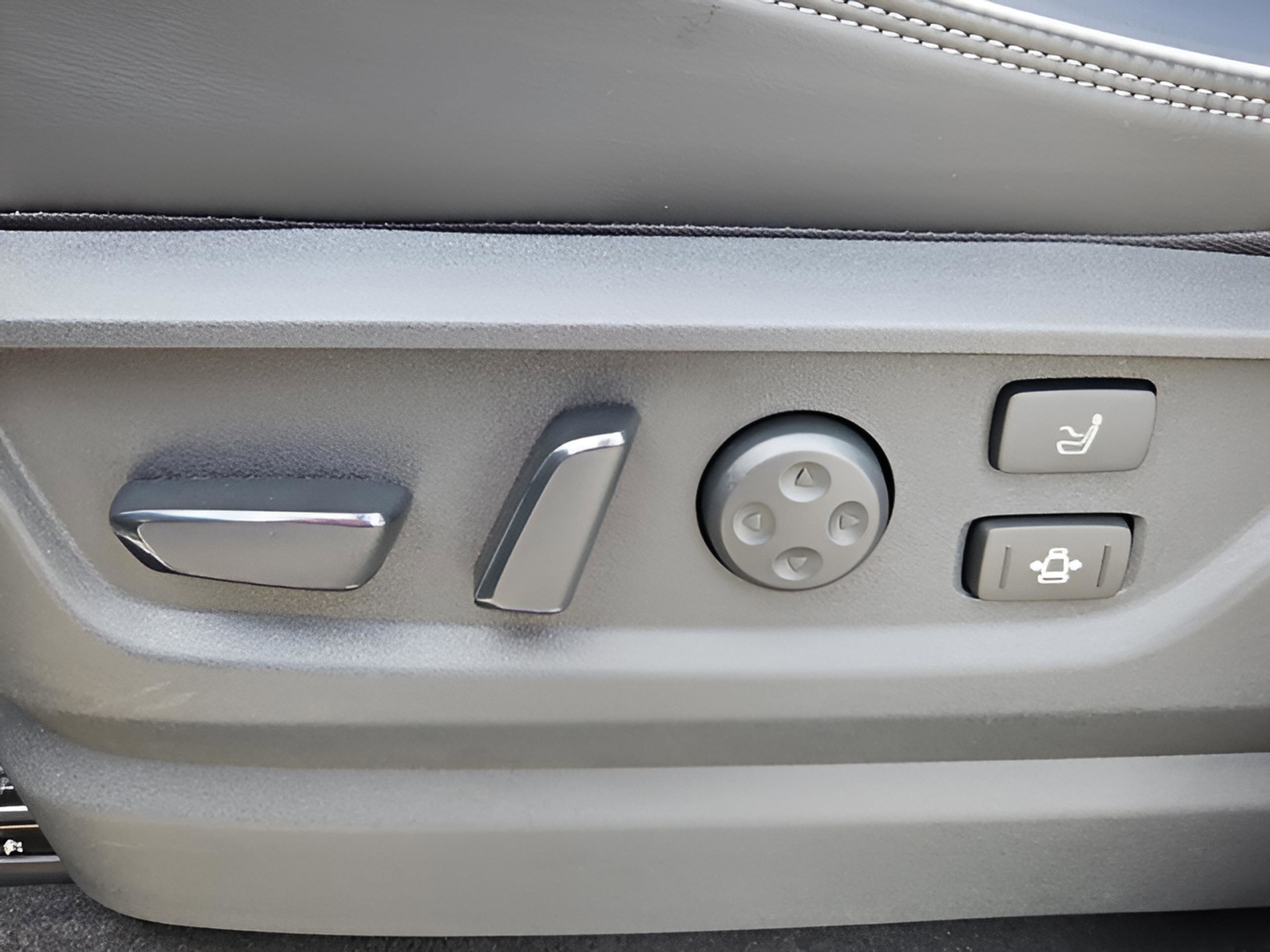 New 2026 INFINITI QX80 4WD w/ Sport Exterior Package image 14