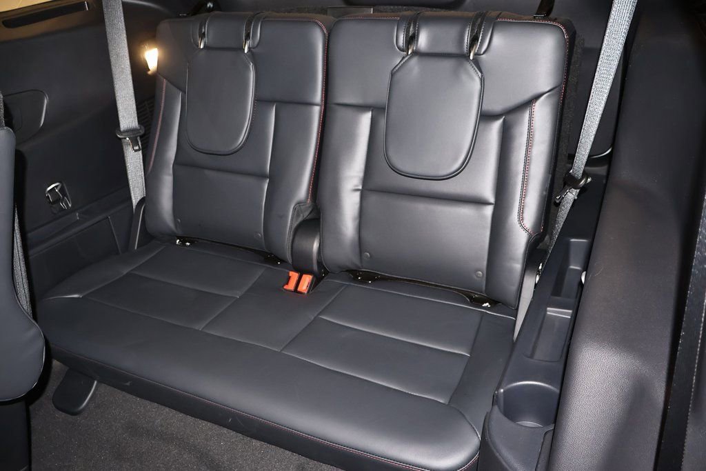 New 2026 Ford Explorer ST-Line w/ ST-Line Street Pack image 17