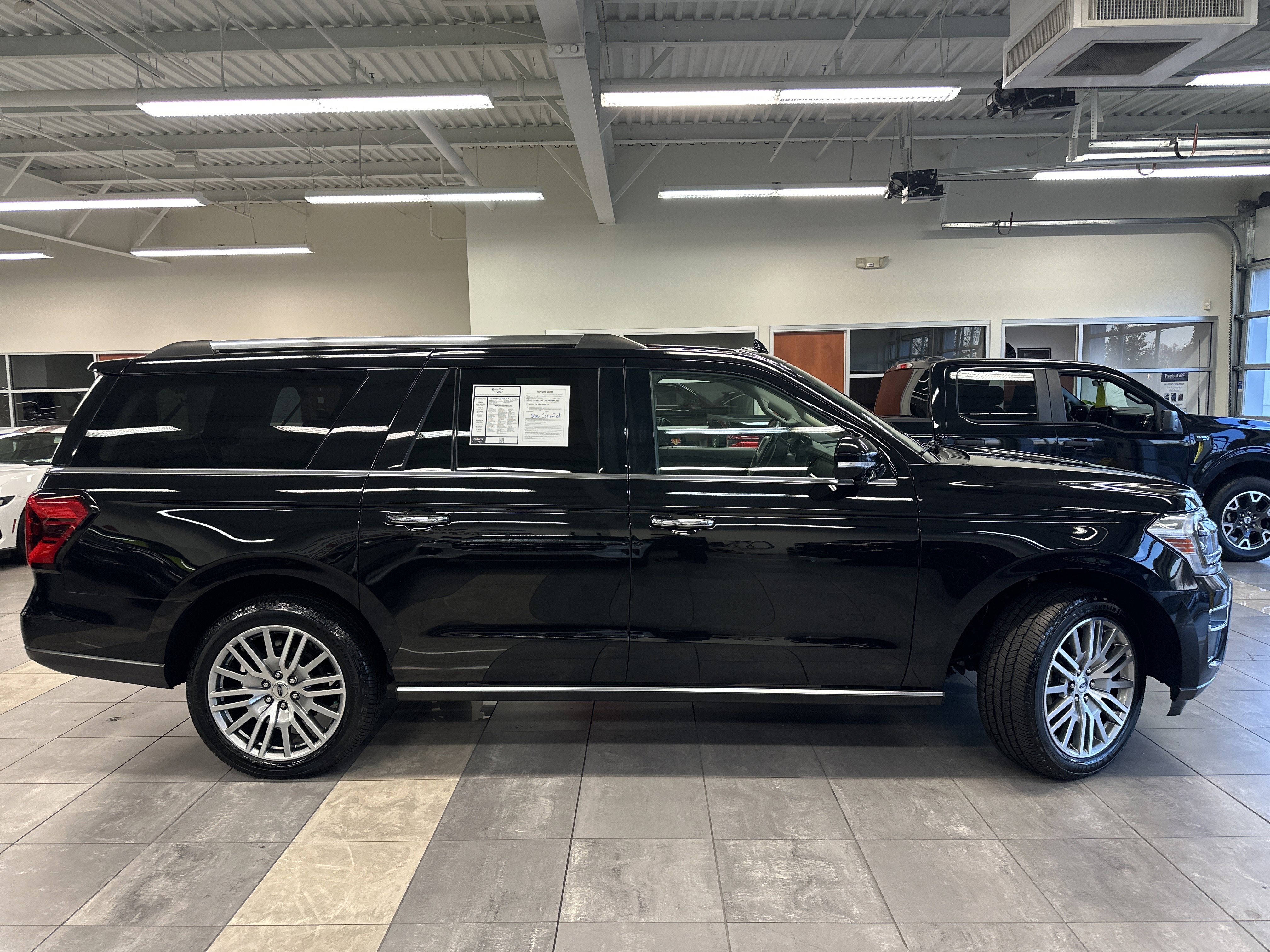 Certified 2022 Ford Expedition Max Limited image 14