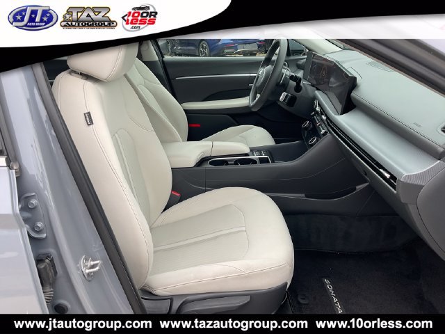Used 2024 Hyundai Sonata SEL FWD image 14