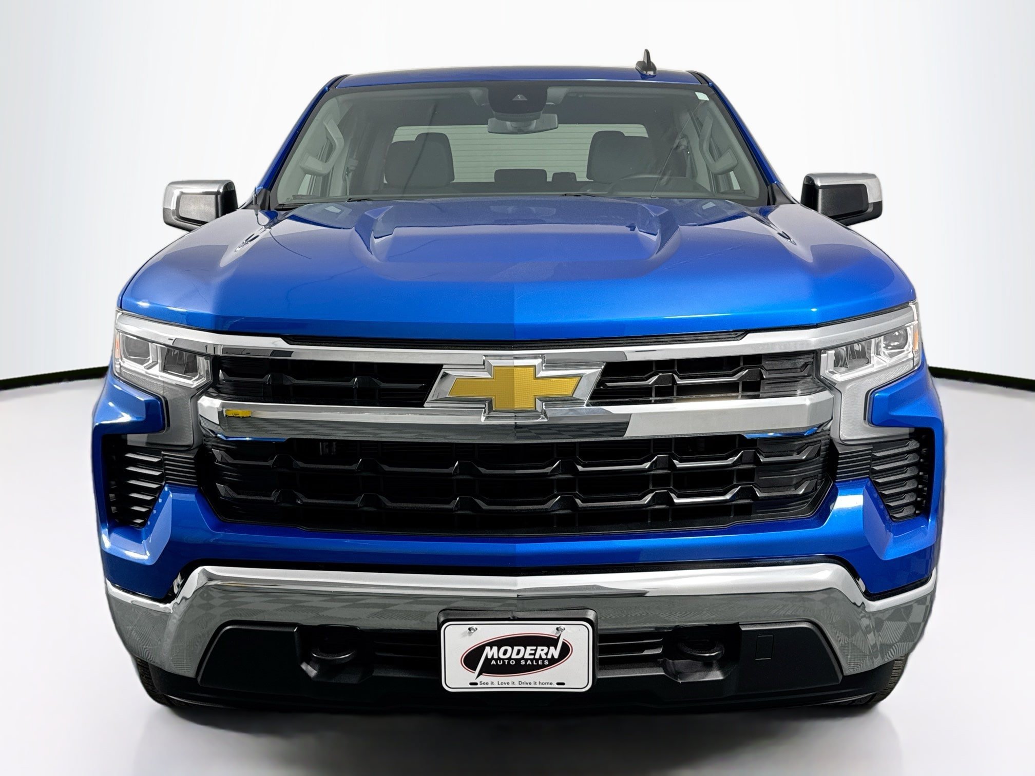 Used 2023 Chevrolet Silverado 1500 LT AWD/4WD image 7