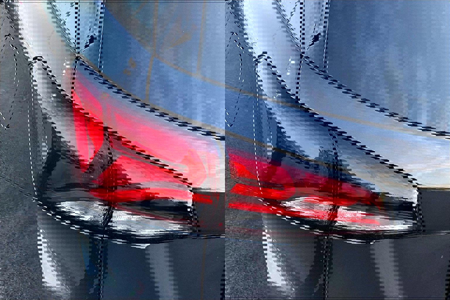 Used 2022 Chevrolet Equinox LS w/ LS Convenience Package image 30