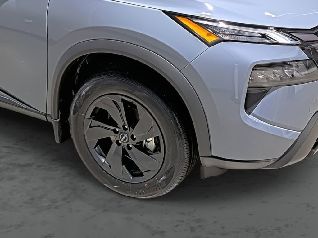 New 2026 Nissan Rogue SV AWD/4WD image 14