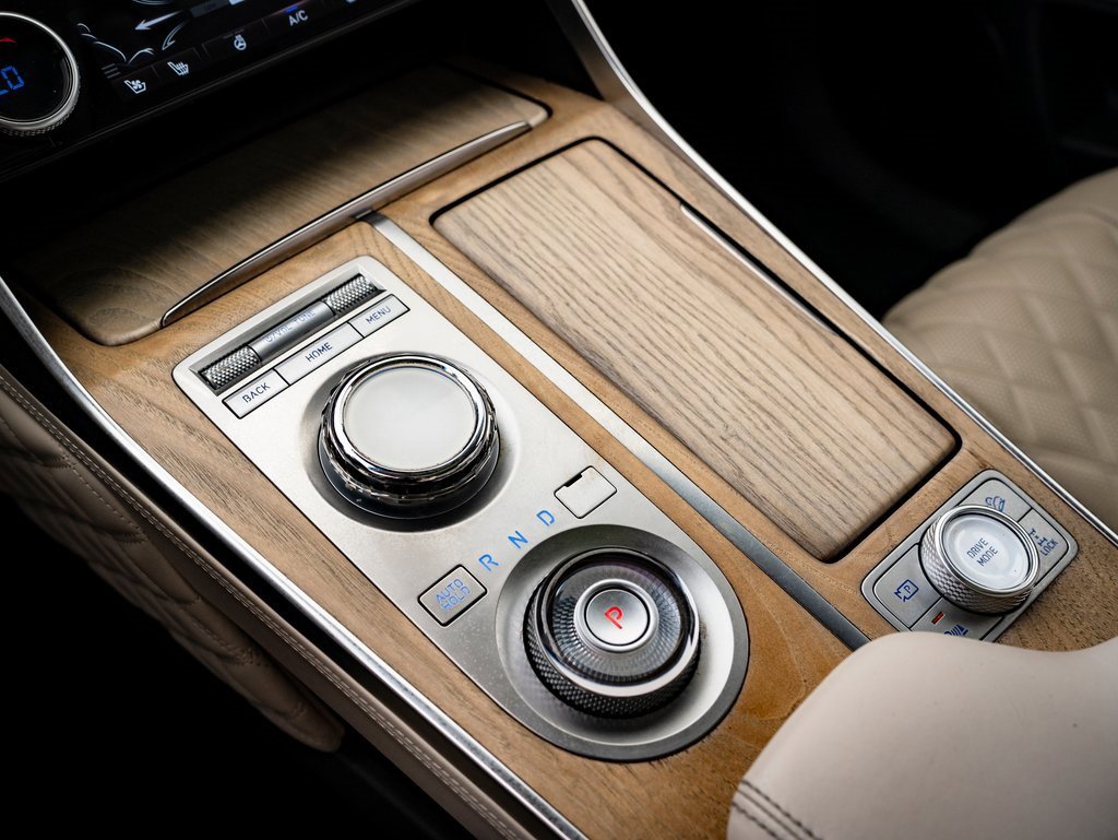 Used 2023 Genesis GV80 3.5T w/ Prestige Package image 31