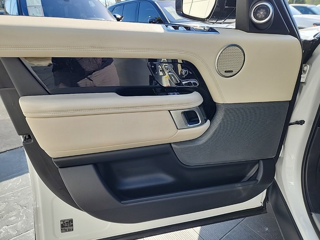 Used 2022 Land Rover Range Rover P525 Westminster Edition image 28