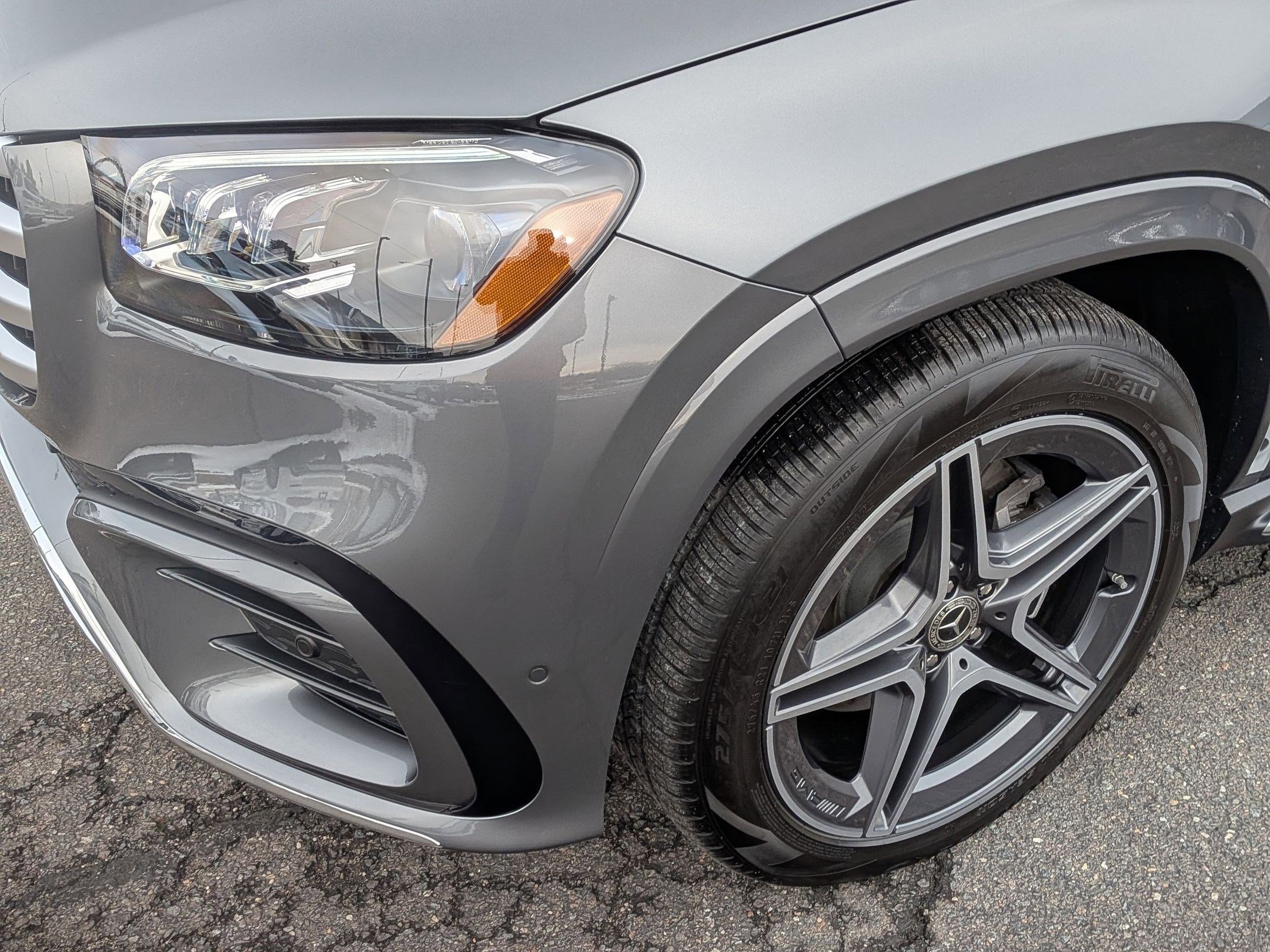 Certified 2025 Mercedes-Benz GLS 450 4MATIC image 9