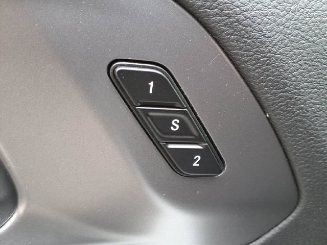 Used 2026 Chrysler Pacifica Select AWD/4WD image 10