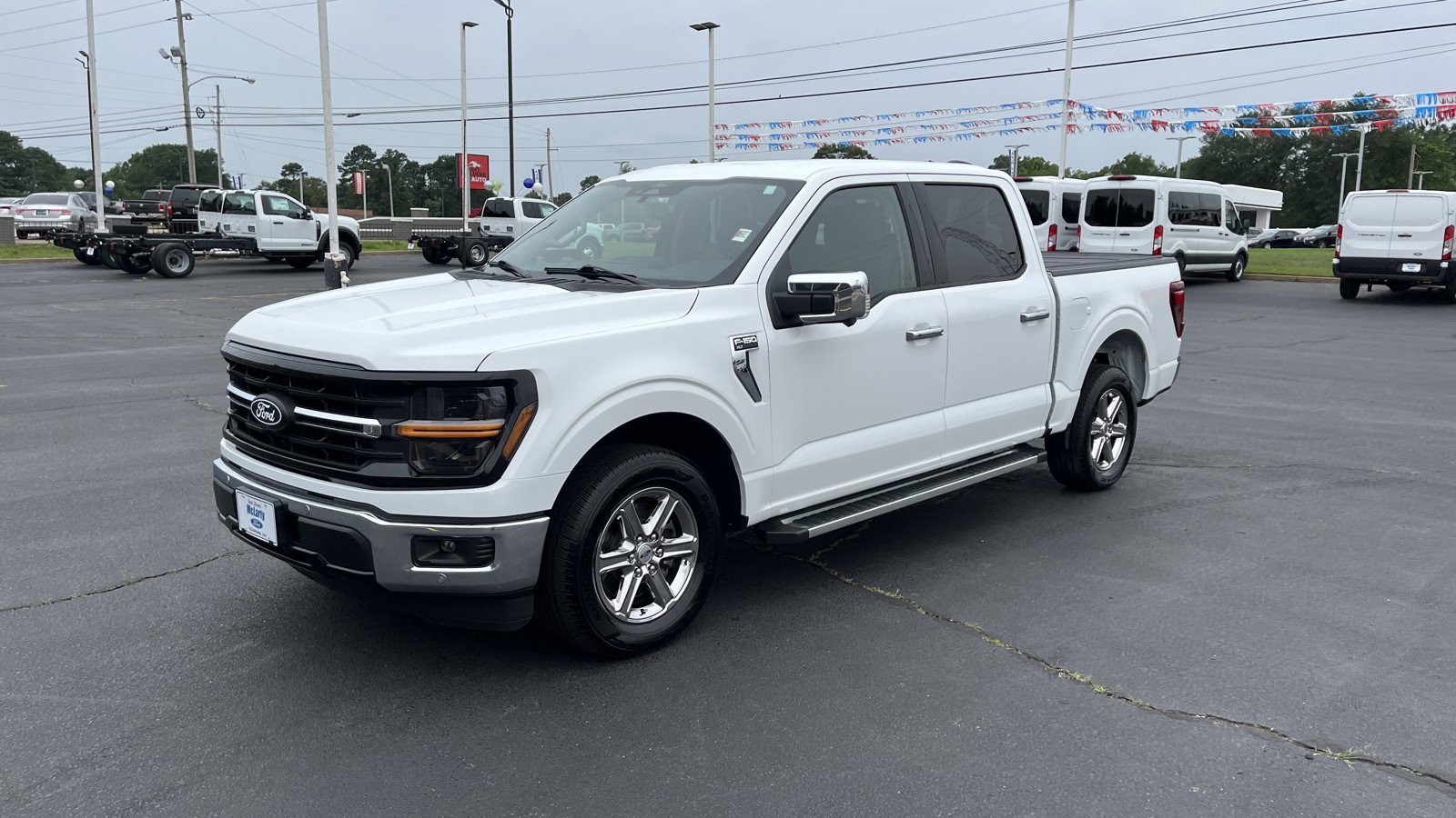 Used 2025 Ford F150 XLT w/ Equipment Group 302A MID RWD image 9