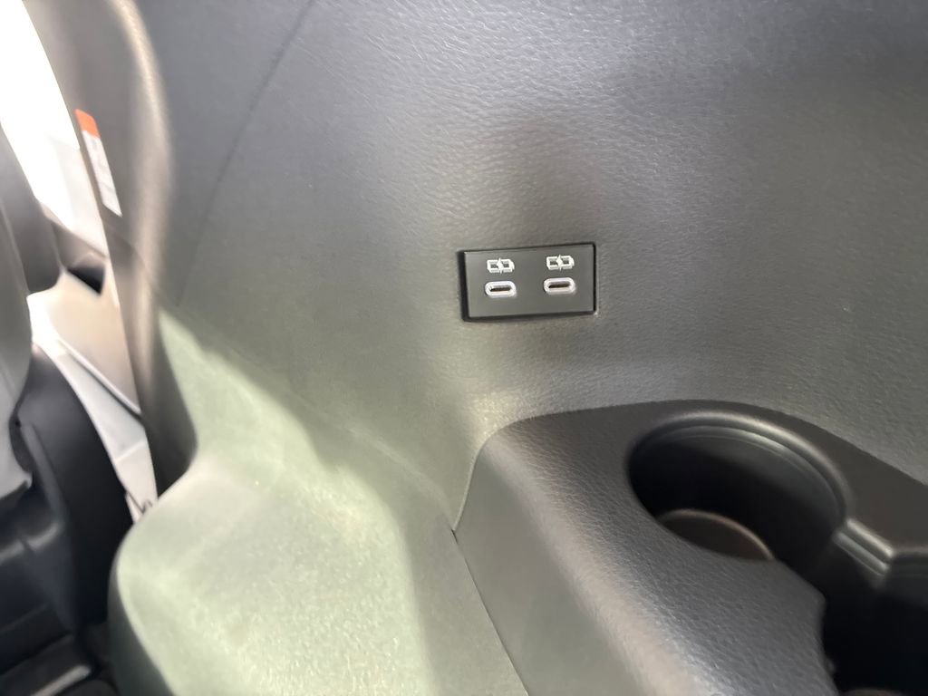 New 2026 Toyota Sienna XLE image 41