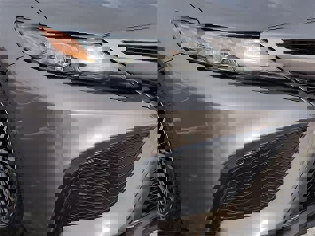 Used 2023 Toyota Camry SE image 11