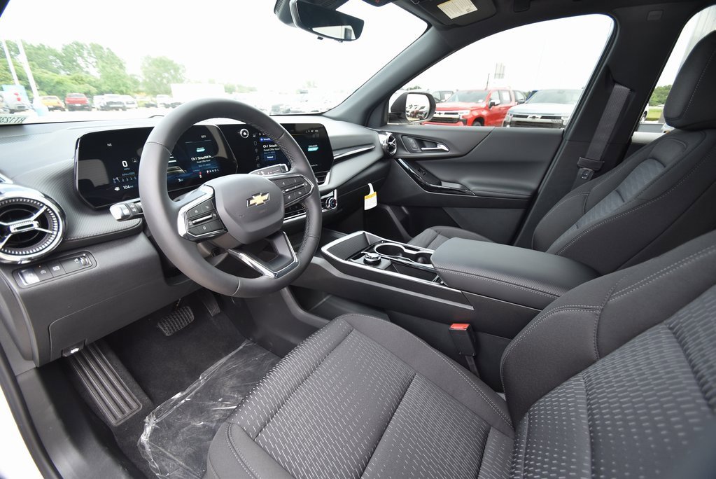 New 2026 Chevrolet Equinox LT w/ Safety and Technology Package image 10