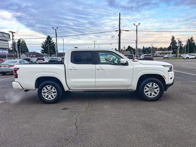 Used 2023 Nissan Frontier SV image 4
