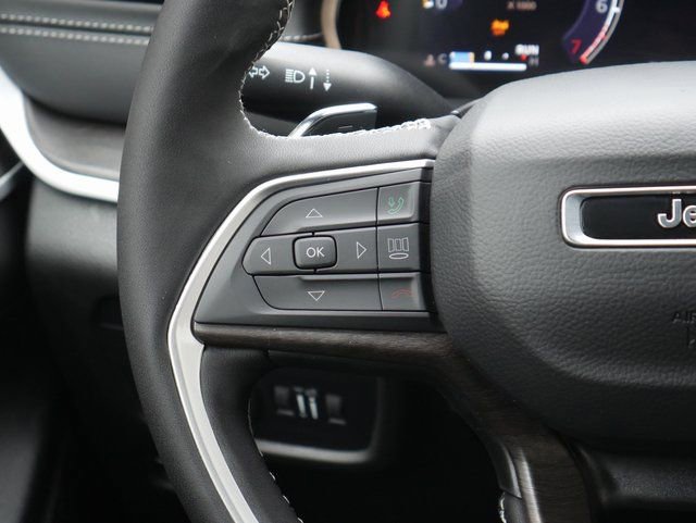 New 2026 Jeep Grand Cherokee Limited Reserve image 16