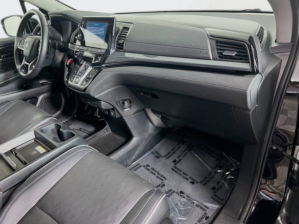 Used 2023 Honda Odyssey Elite image 32