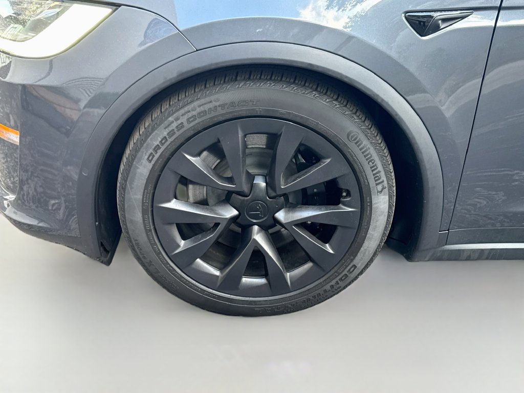 Used 2023 Tesla Model X AWD/4WD image 31