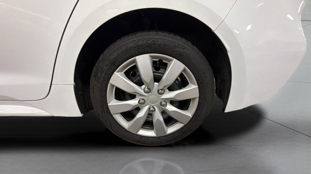 Used 2024 Toyota Corolla LE FWD image 27