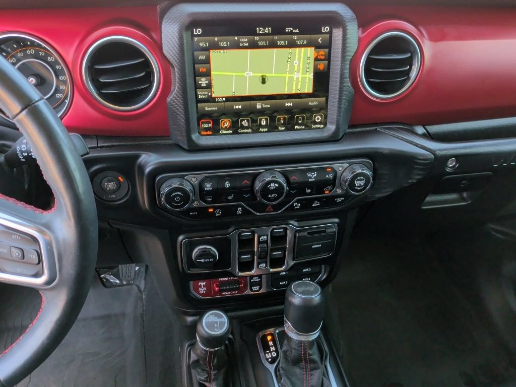 Used 2023 Jeep Wrangler Unlimited Rubicon AWD/4WD image 24