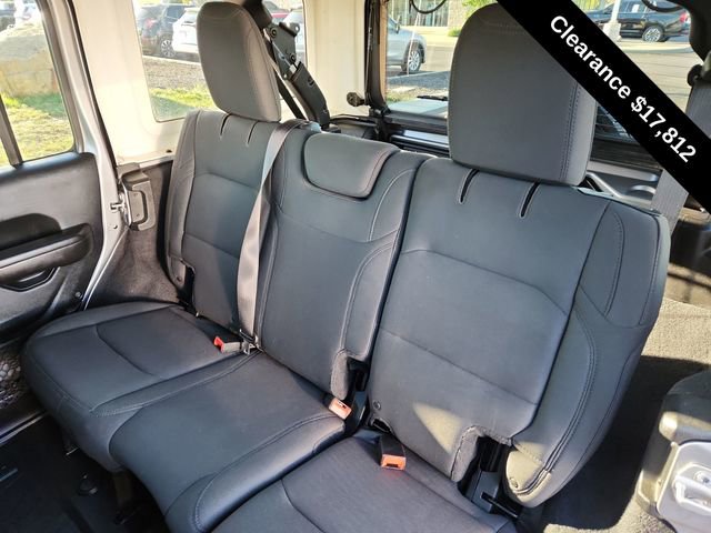 Used 2018 Jeep Wrangler Unlimited Sport S image 23
