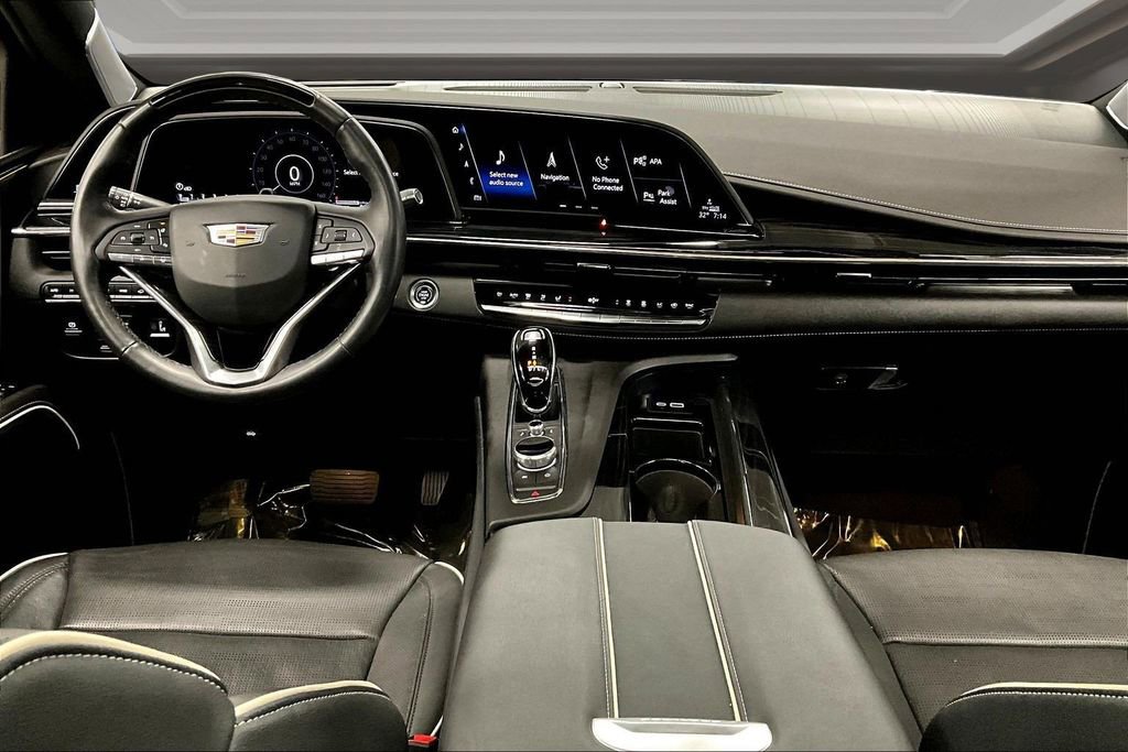 Certified 2024 Cadillac Escalade ESV Sport w/ Touring Package image 7