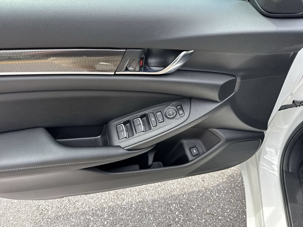 Used 2021 Honda Accord Sport image 40