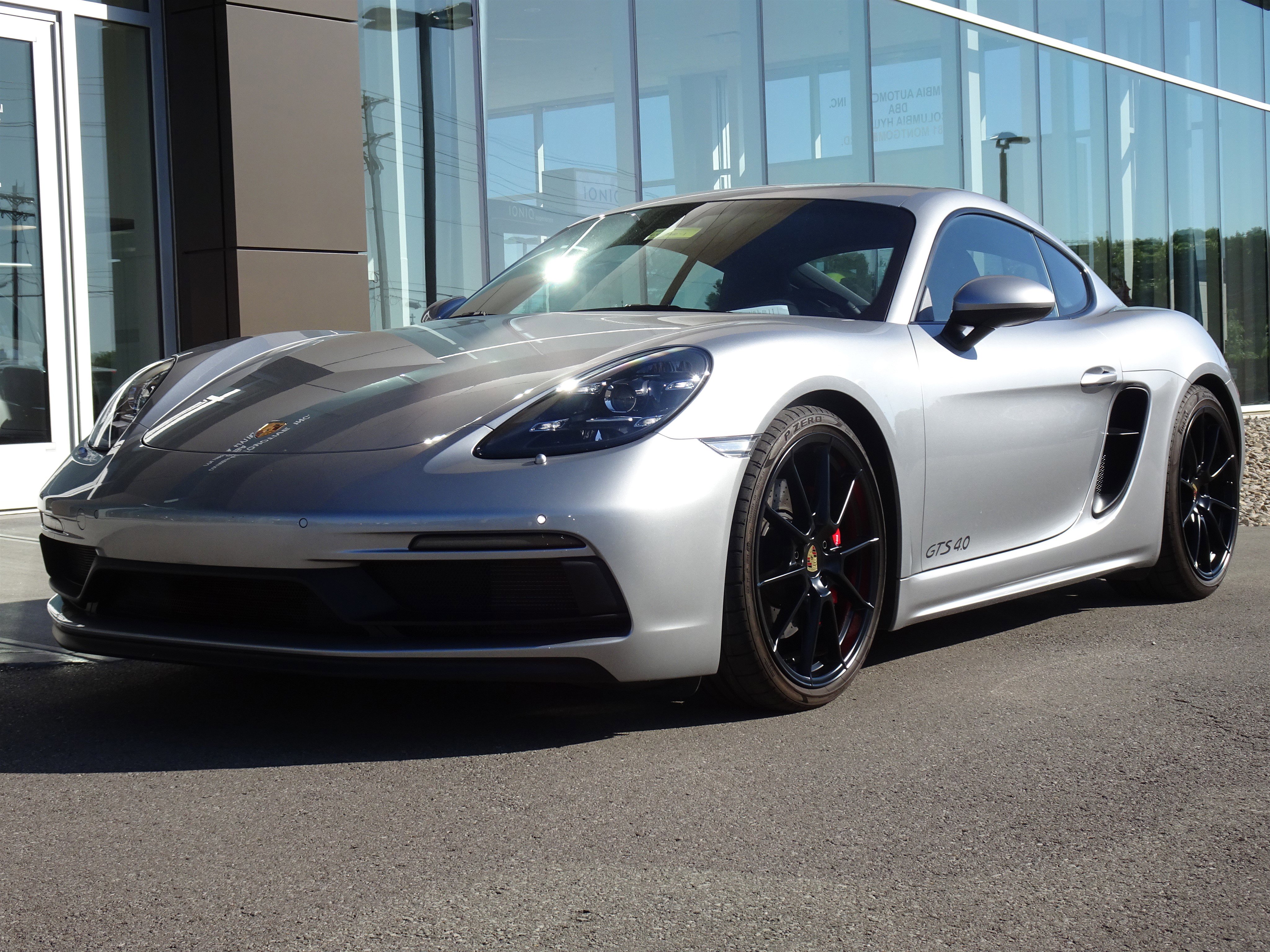 Used 2023 Porsche 718 Cayman GTS RWD image 1