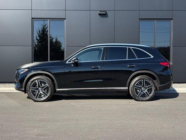 Used 2026 Mercedes-Benz GLC 300 4MATIC image 4