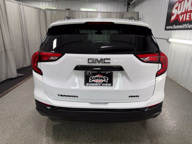 Used 2021 GMC Terrain SLT w/ Elevation Edition AWD/4WD image 5