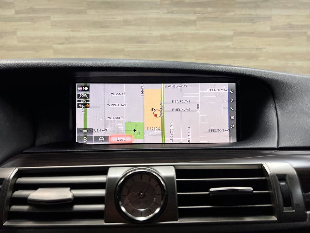 Used 2017 Lexus LS 460 w/ Comfort Package image 16