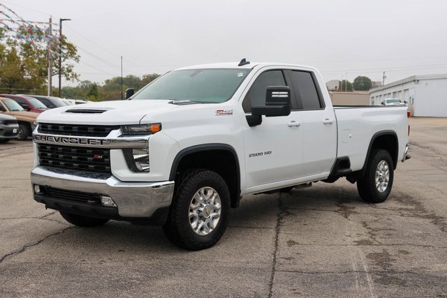 Used 2022 Chevrolet Silverado 2500 LT w/ Convenience Package image 6