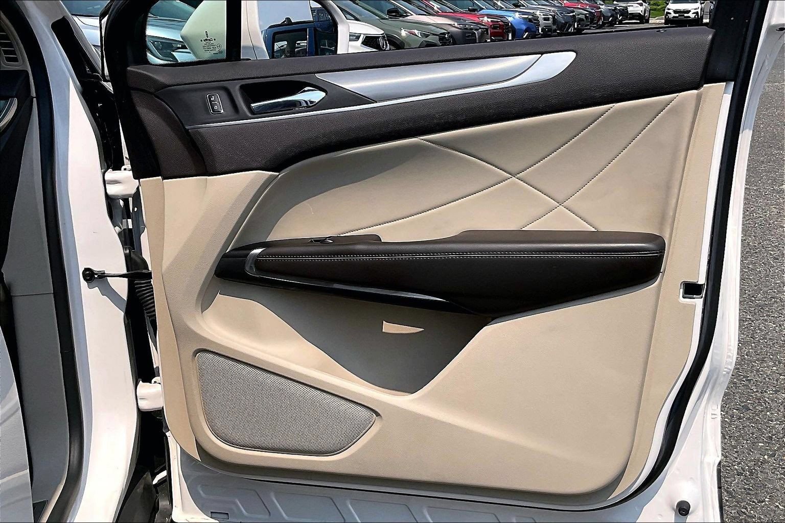 Used 2019 Lincoln MKC Premiere AWD/4WD image 22