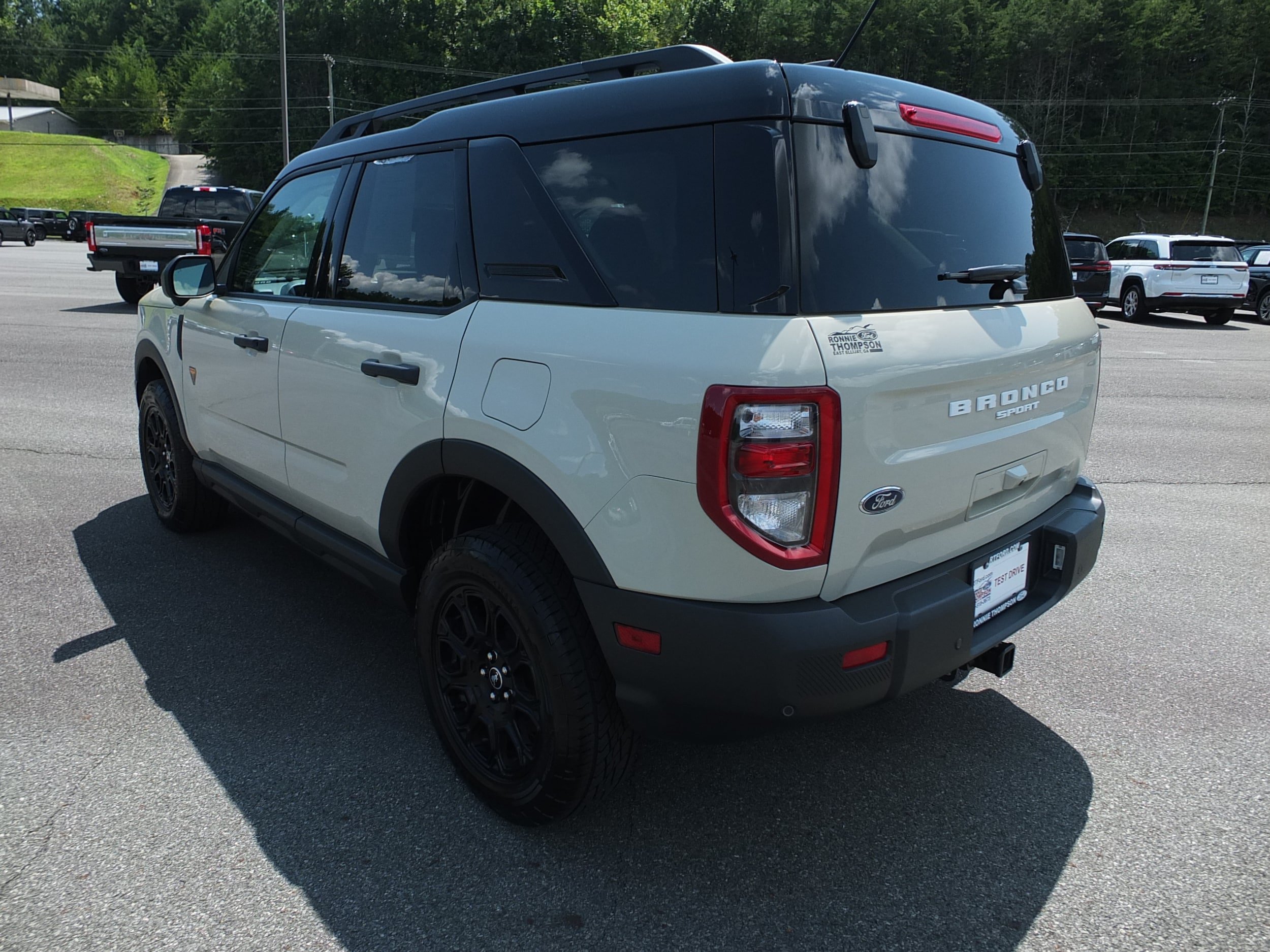 Used 2025 Ford Bronco Sport Badlands AWD/4WD image 5