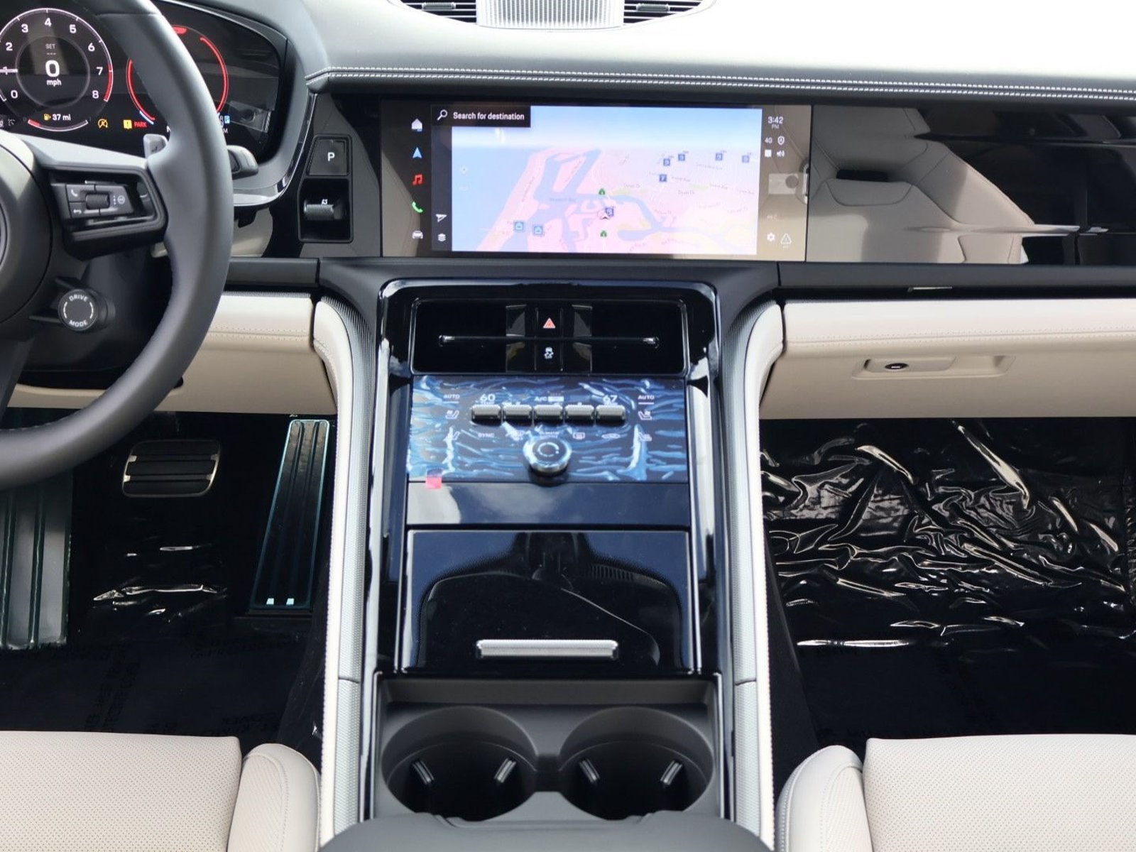 New 2026 Porsche Panamera image 20