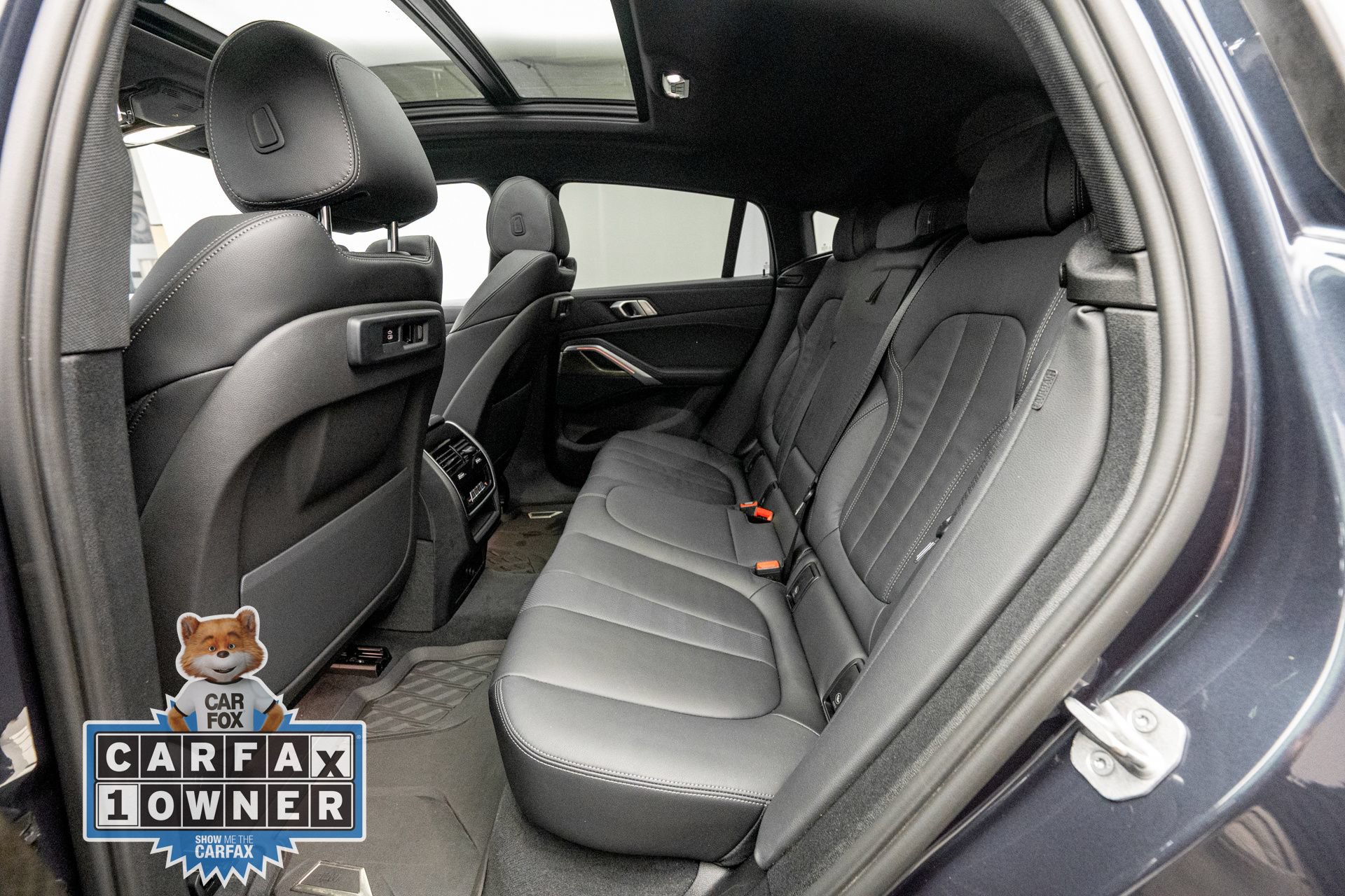 Used 2022 BMW X6 xDrive40i w/ M Sport Package AWD/4WD image 18