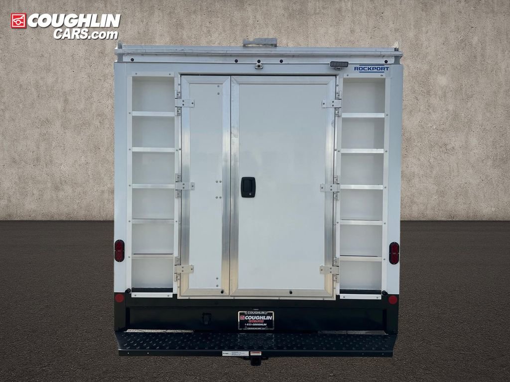 New 2026 Chevrolet Express 4500 w/ Power Convenience Package image 4