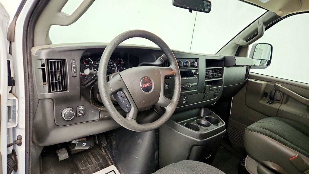 Used 2025 GMC Savana 2500 w/ Driver Convenience Package RWD image 10